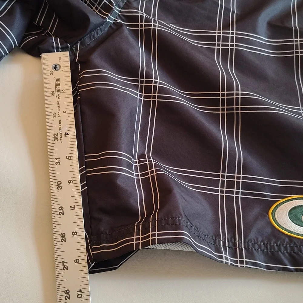 NFL Green Bay Packers Swim Trunks L Black & White Plaid Beach Vacation Resort